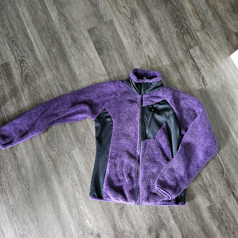 Purple Columbia Sherpa Sweater Medium